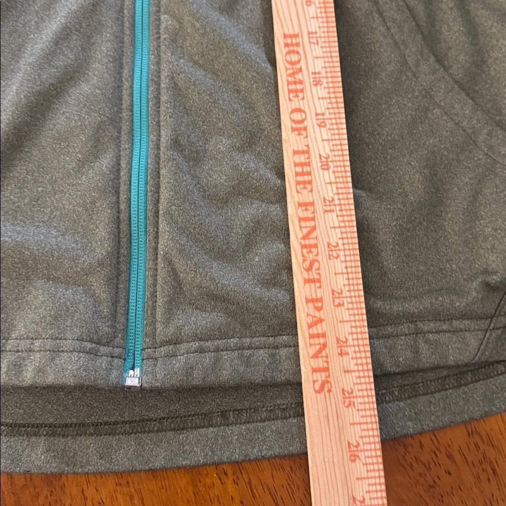 The North Face Mezzaluna fleece Hoodie size Large